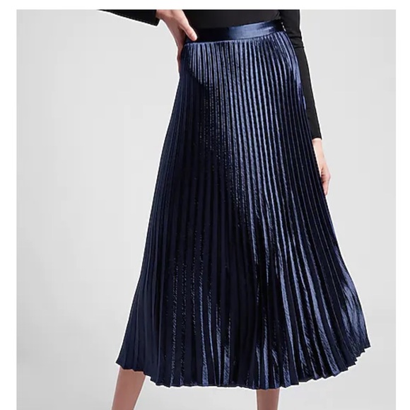 Express Dresses & Skirts - Express High Waisted Pleated Satin Skirt